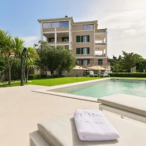 Hresc I Bed & Breakfast Zadar