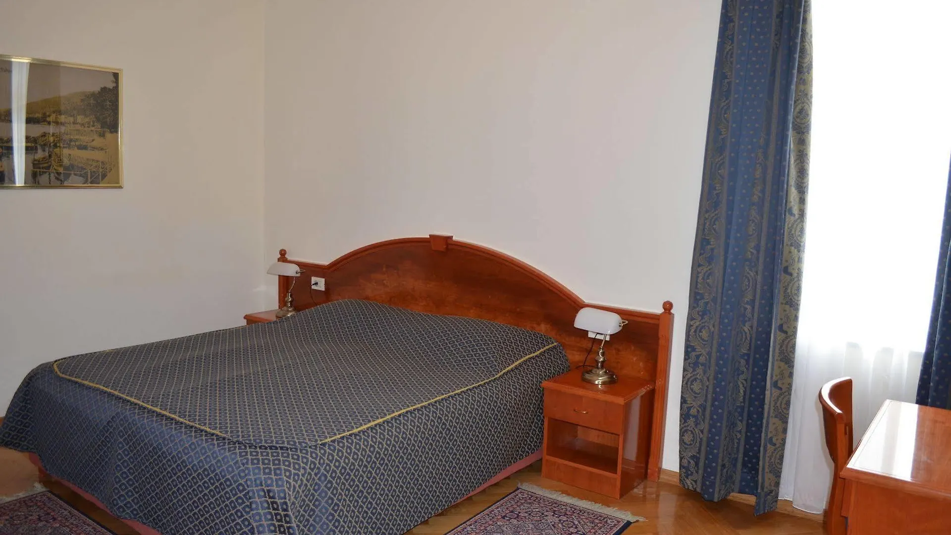 Hotel Galeb Opatija 3*,  Kroatien