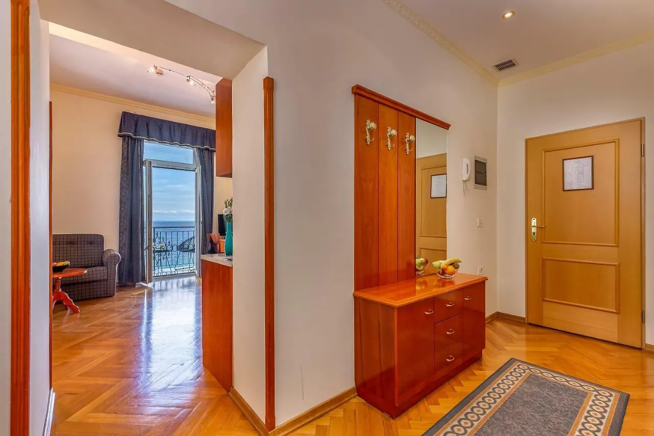 Hotel Galeb Opatija 3*,  Croatia